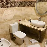 Arkadia Palace 2bd Apartment Odessa