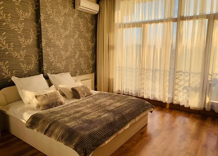 Arkadia Palace 2bd Odessa